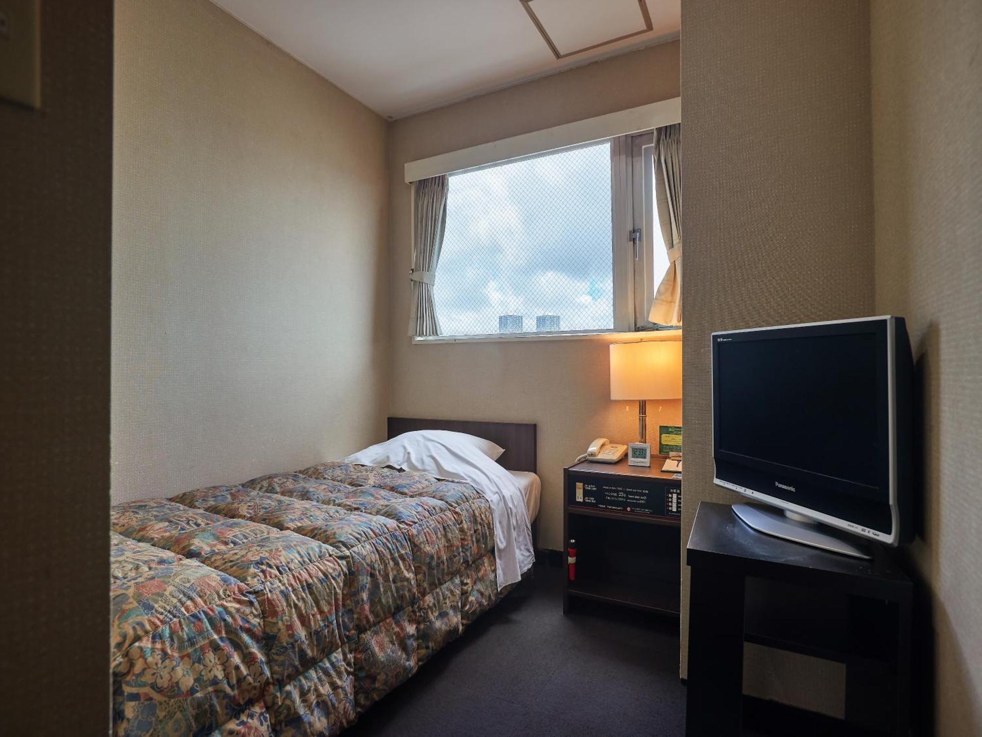 Hotel Yamanouchi Наха Экстерьер фото
