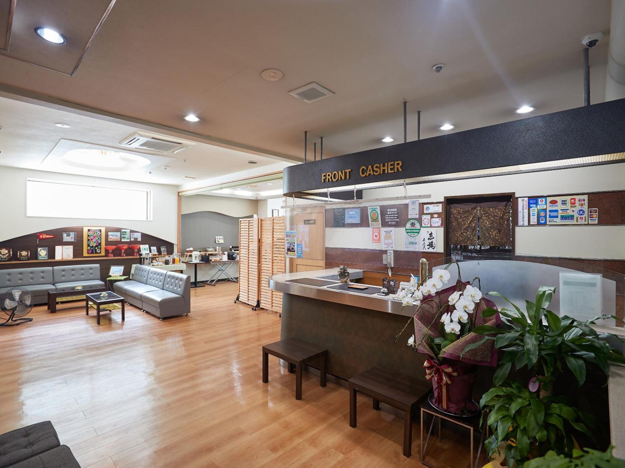 Hotel Yamanouchi Наха Экстерьер фото