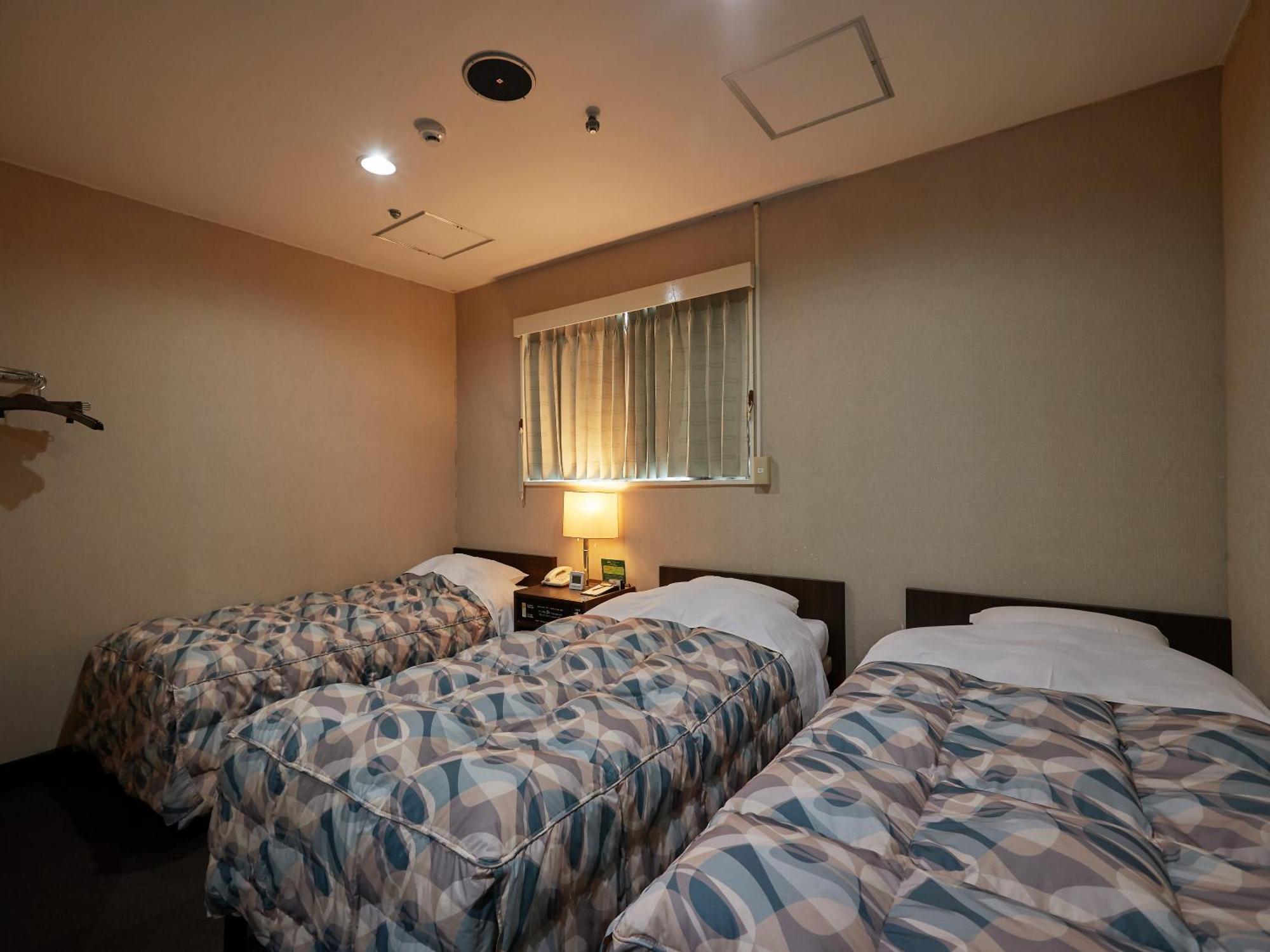 Hotel Yamanouchi Наха Экстерьер фото